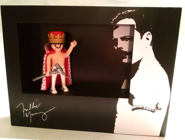 freddie-mercury-queen-rey-custom-playmobil 3